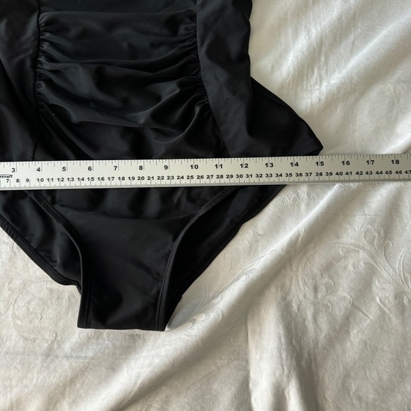 Alia Women's Black One Piece Swimsuit Size 10/30‎ Beach Vacation Bathing Suit - Picture 11 of 14